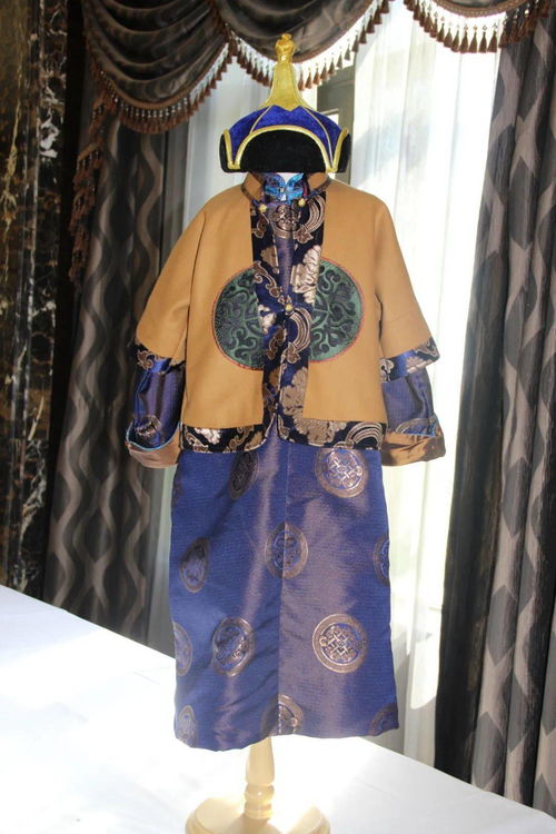 我市首屆蒙古族服裝服飾培訓班開班, 傳統文化激發出新活力